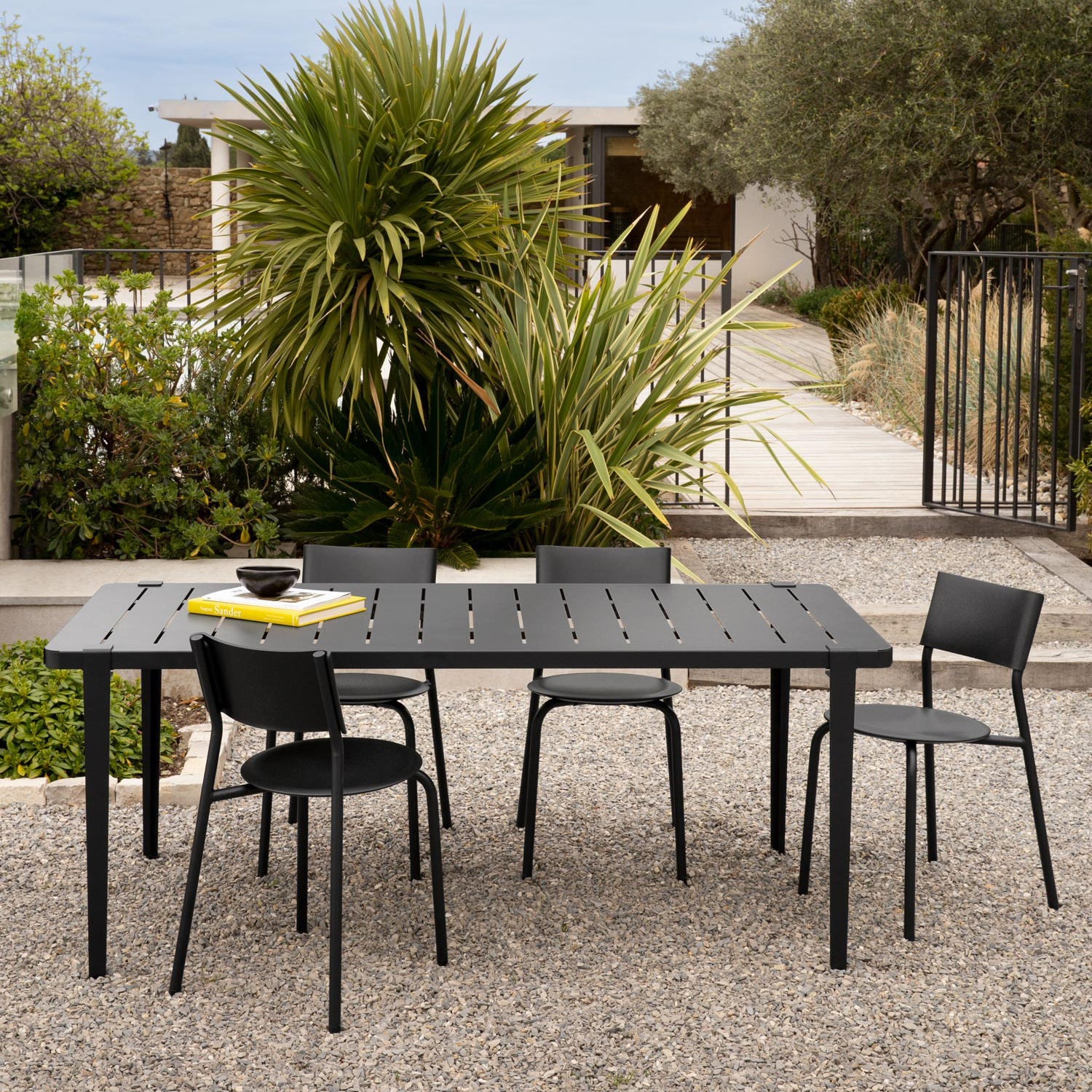 SSDr outdoor chair - recycled plastic