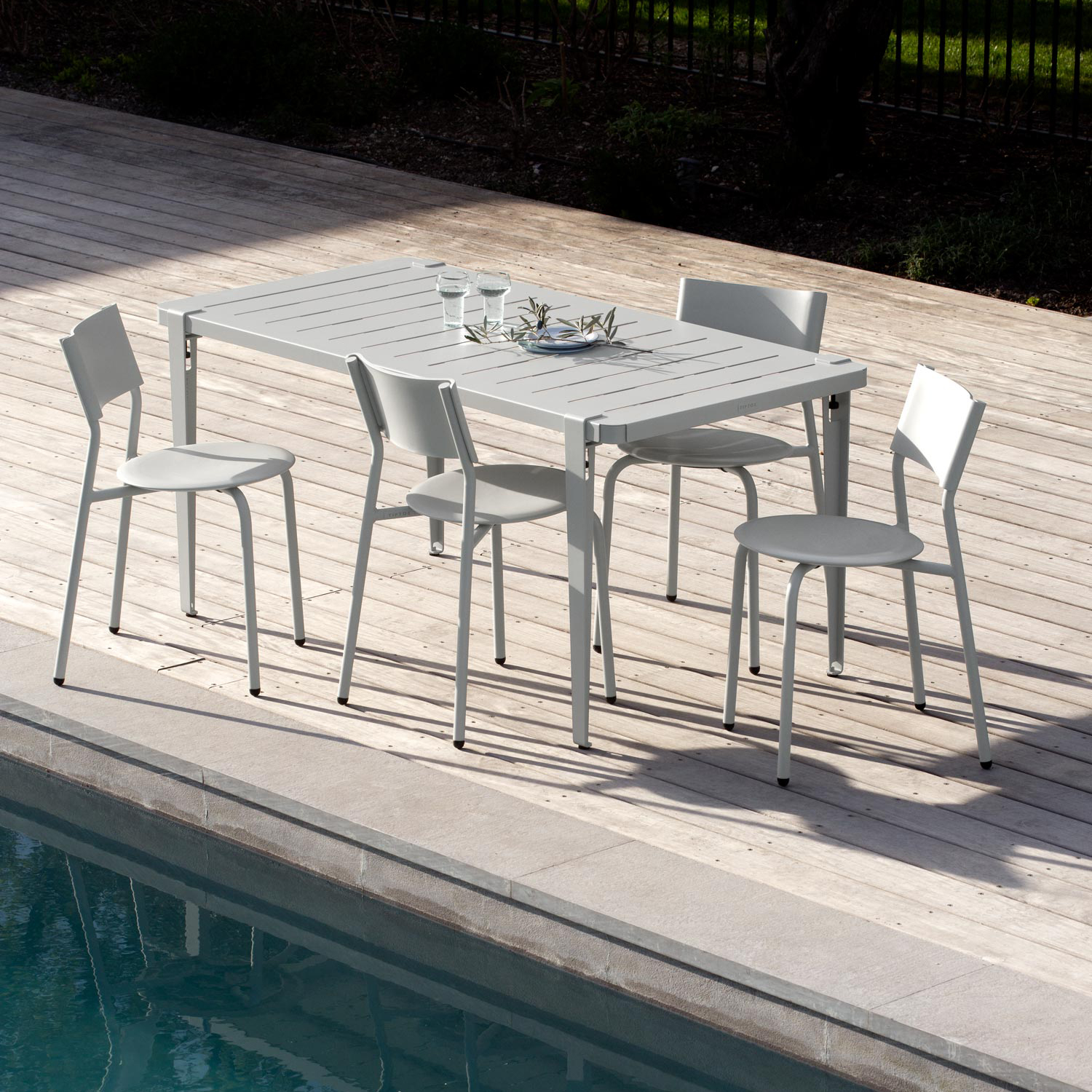 Outdoor table - powder-coated steel