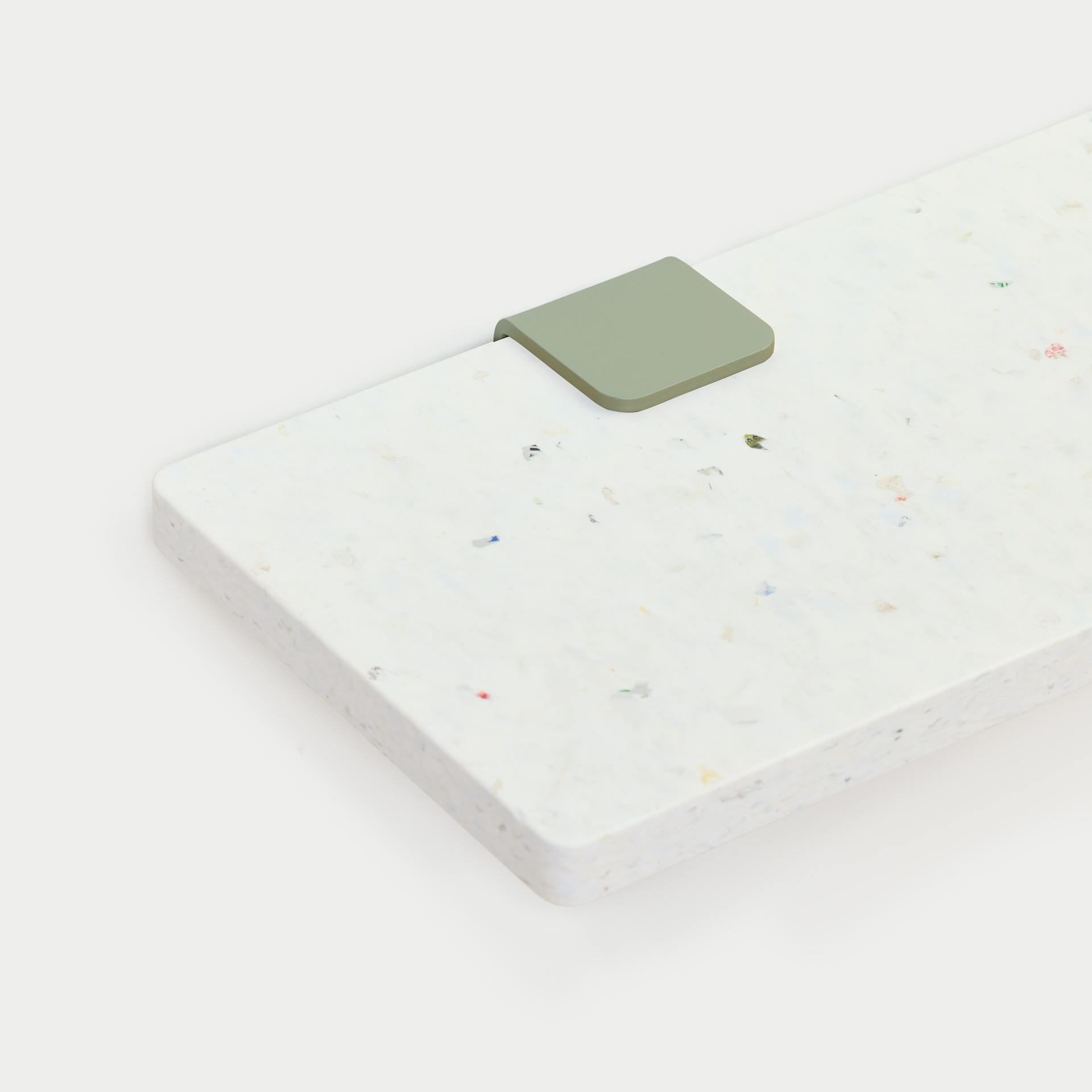 BRACKET Wandregal - recycelter Kunststoff Venezia - 60 bis 150cm