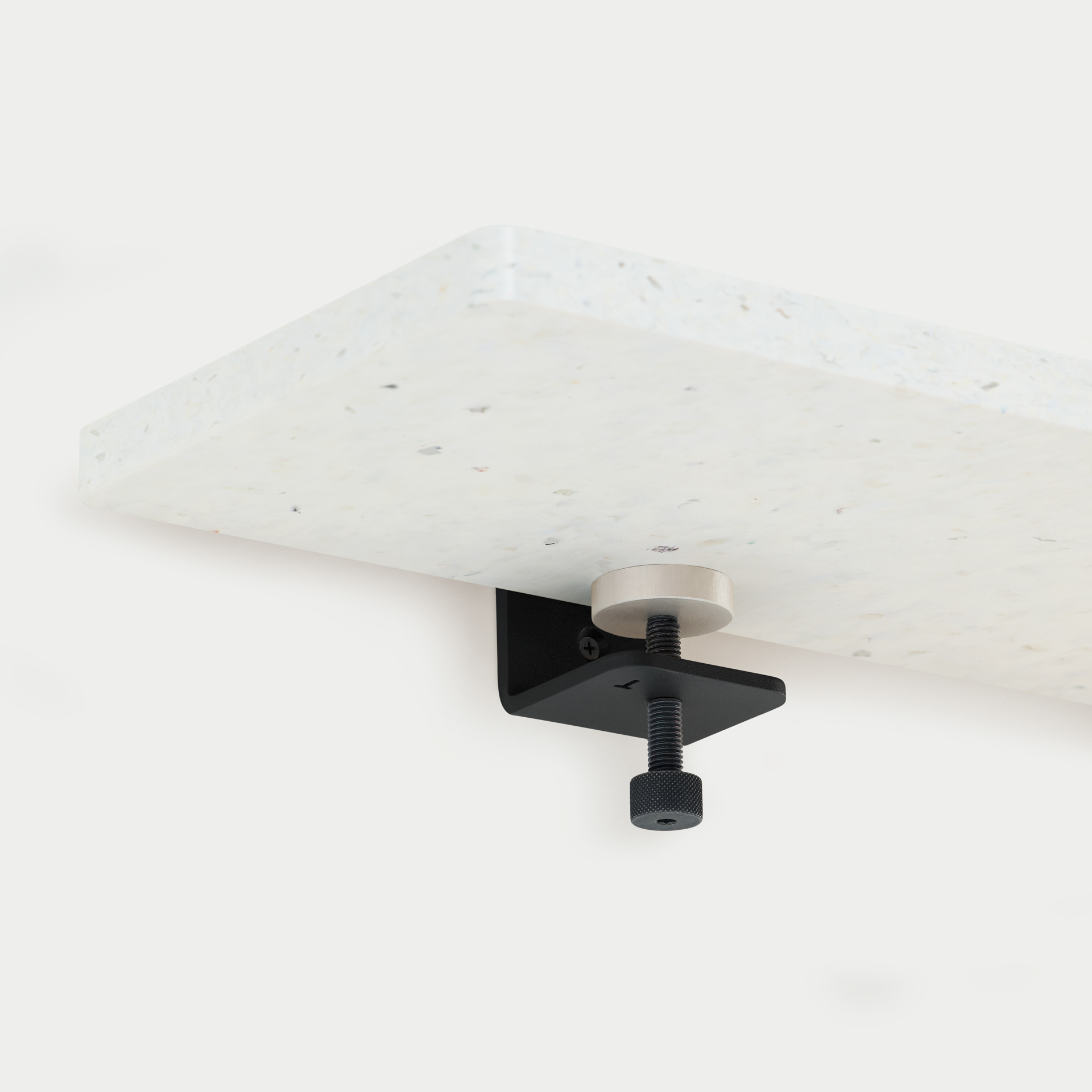 BRACKET Wandregal - recycelter Kunststoff Venezia - 60 bis 150cm