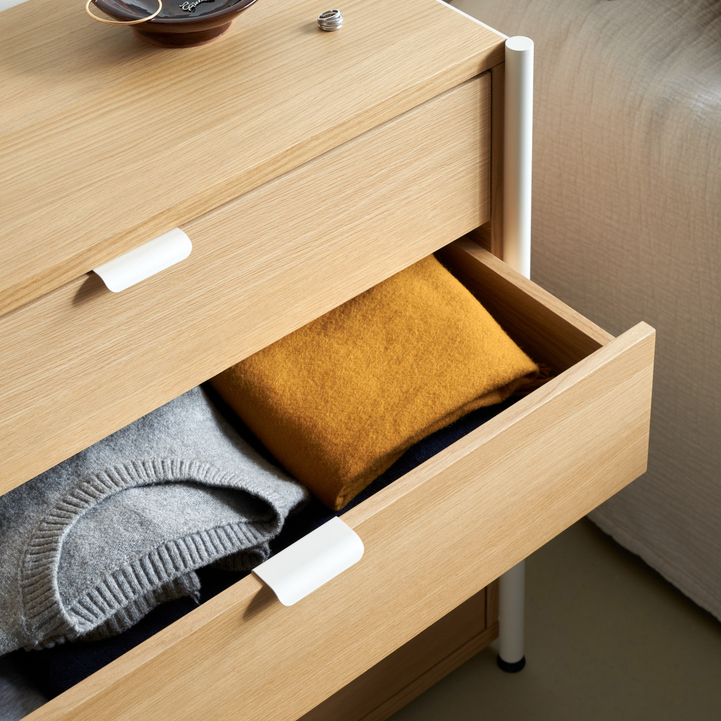 Regal UNIT - H75 bis 85 x B84cm - öko-zertifiziertes Holz