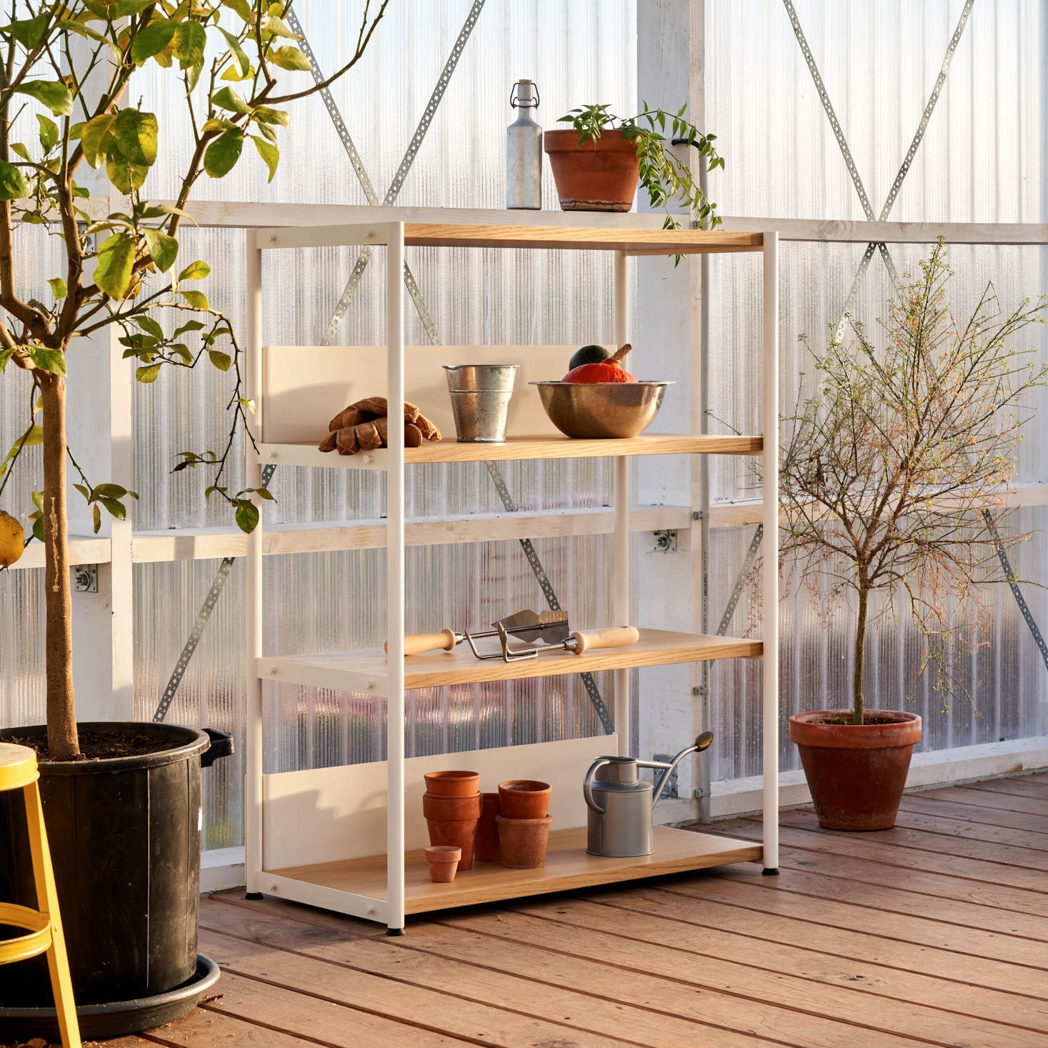 UNIT shelf - H110 x W84cm - eco-certified wood