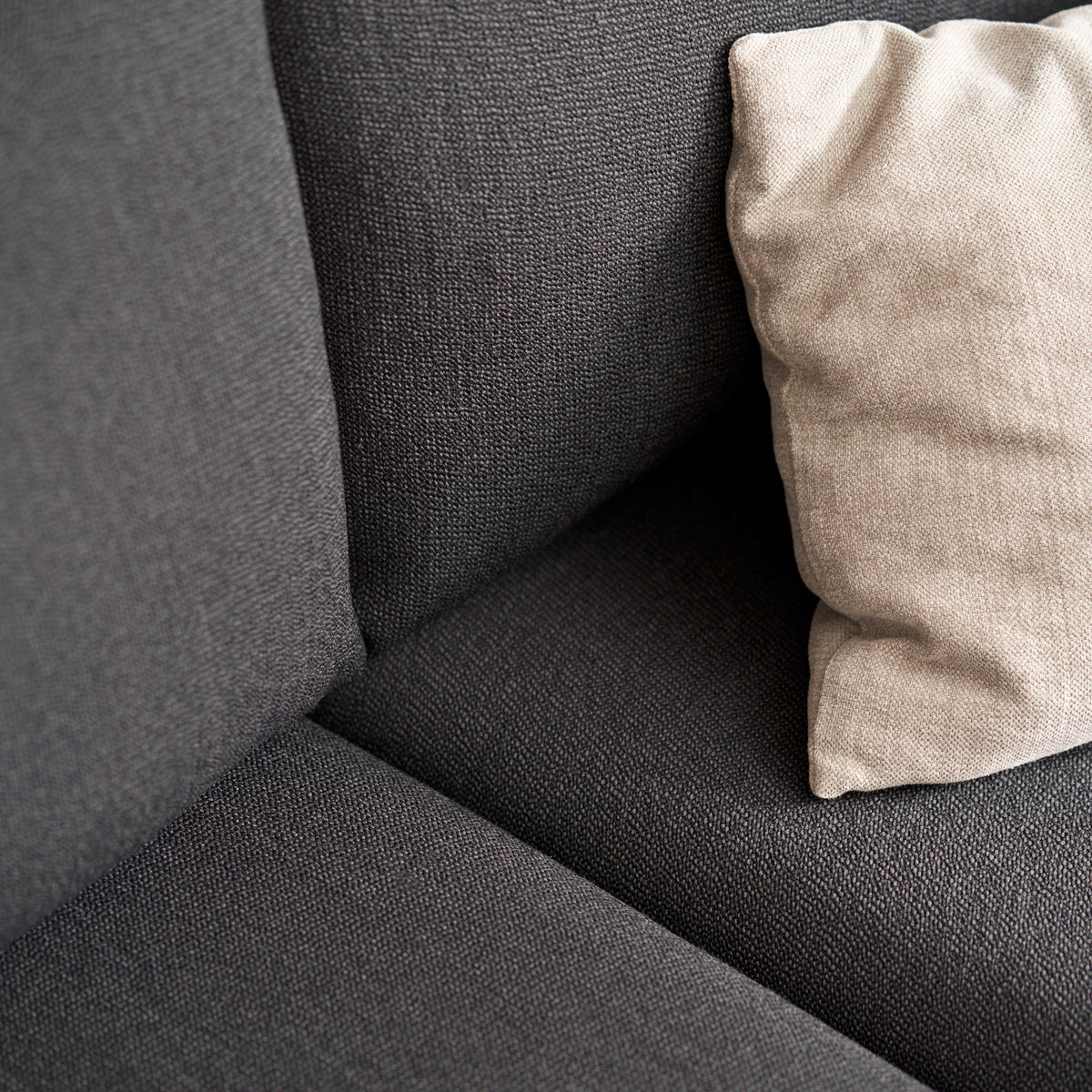 BRIDGE sofa - 4 to 5 seats