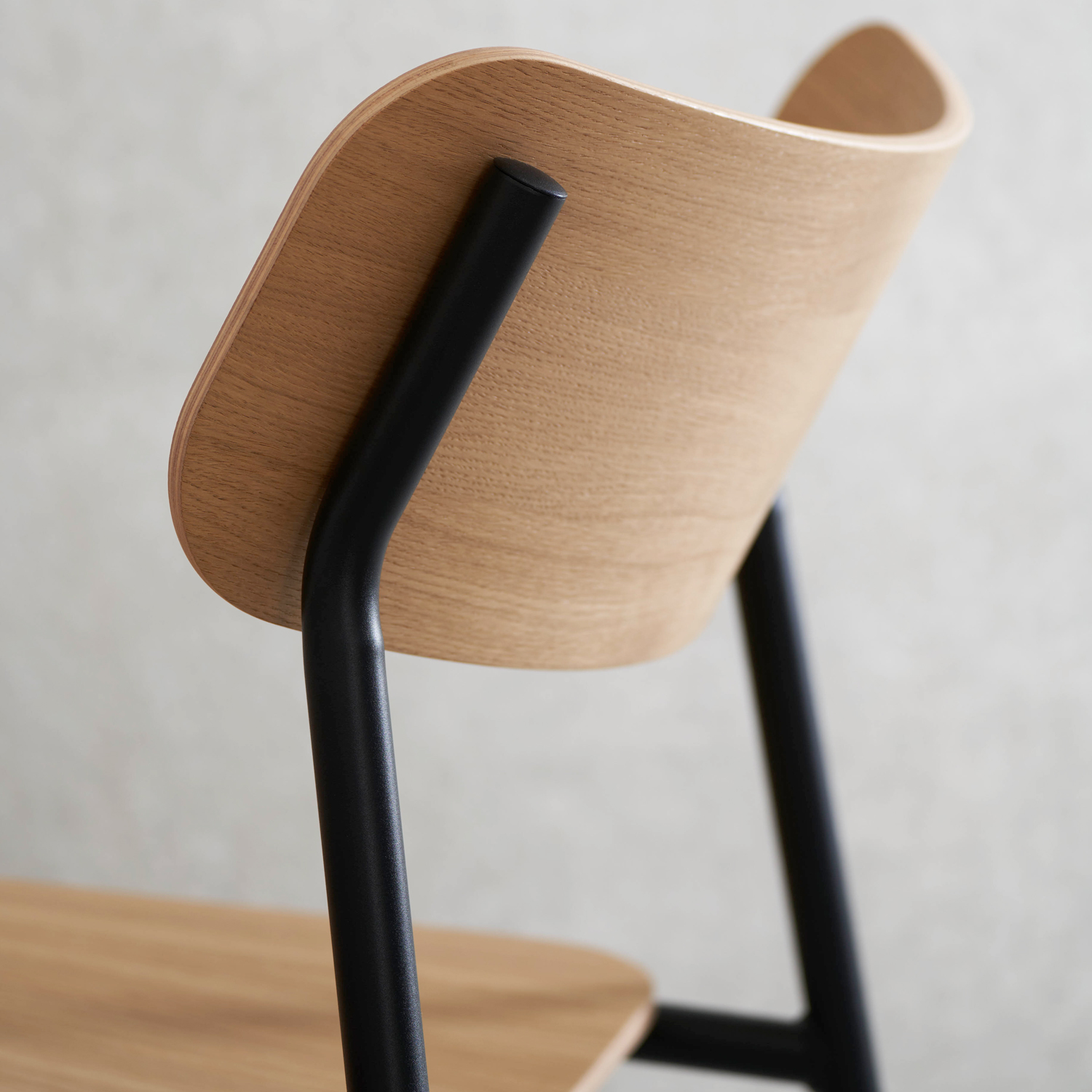 ÉTUDE lounge chair