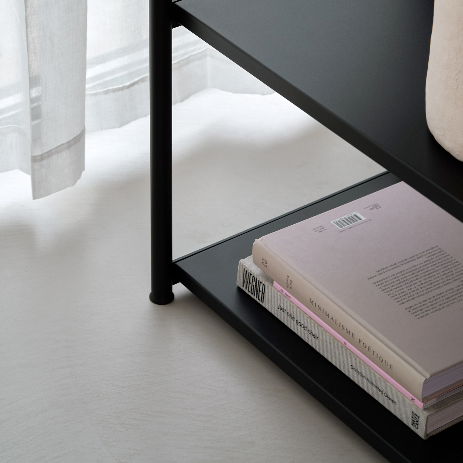 UNIT shelf - H75 to 85 x W164cm - powder-coated steel