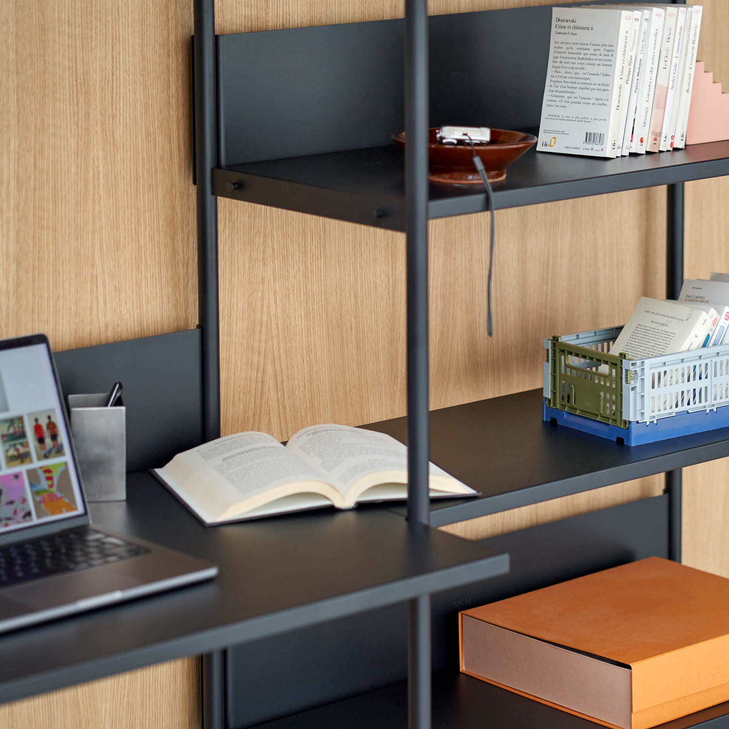 UNIT desk shelf - H180 to 215 x W164cm - powder-coated steel