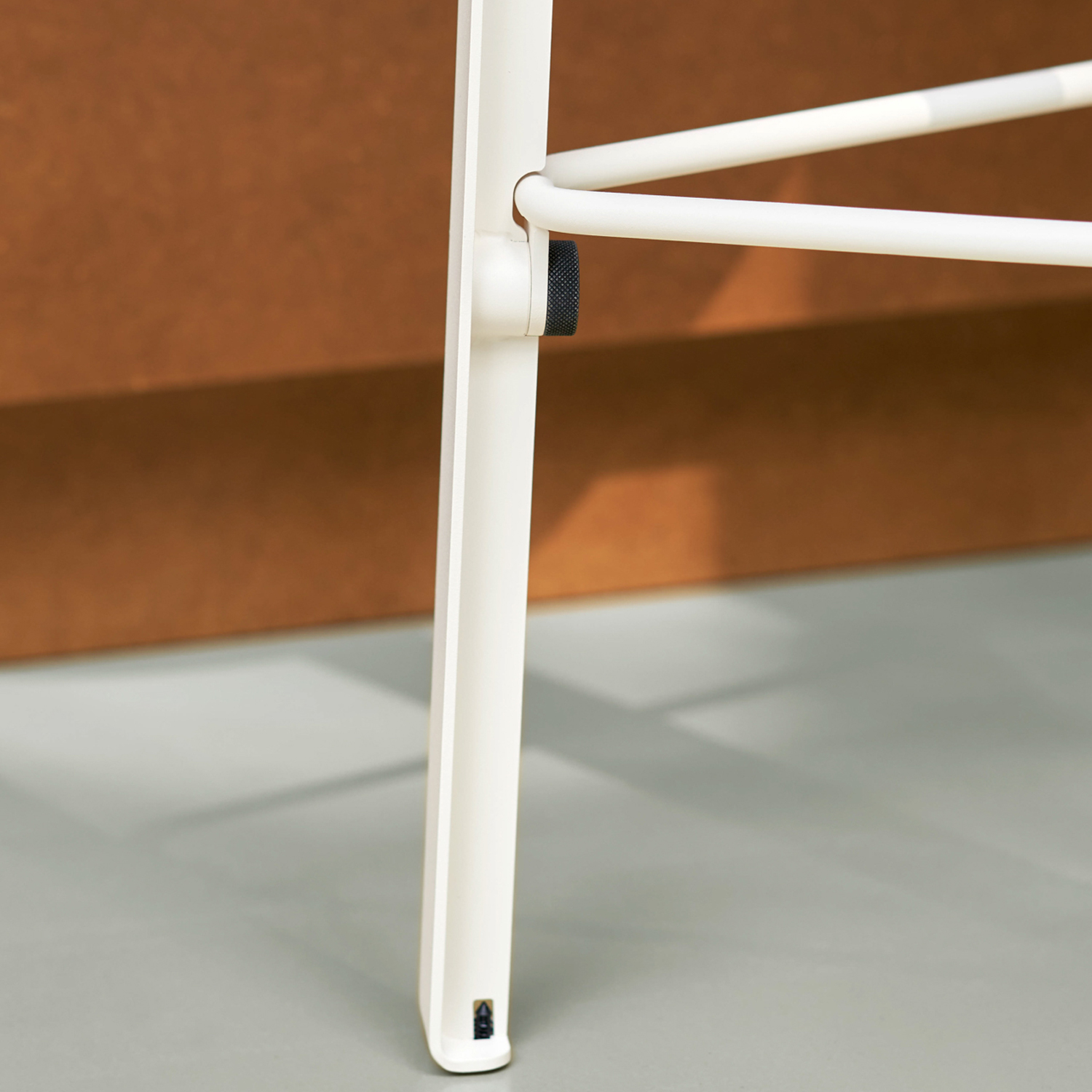 LOU bar stool - Venezia recycled plastic